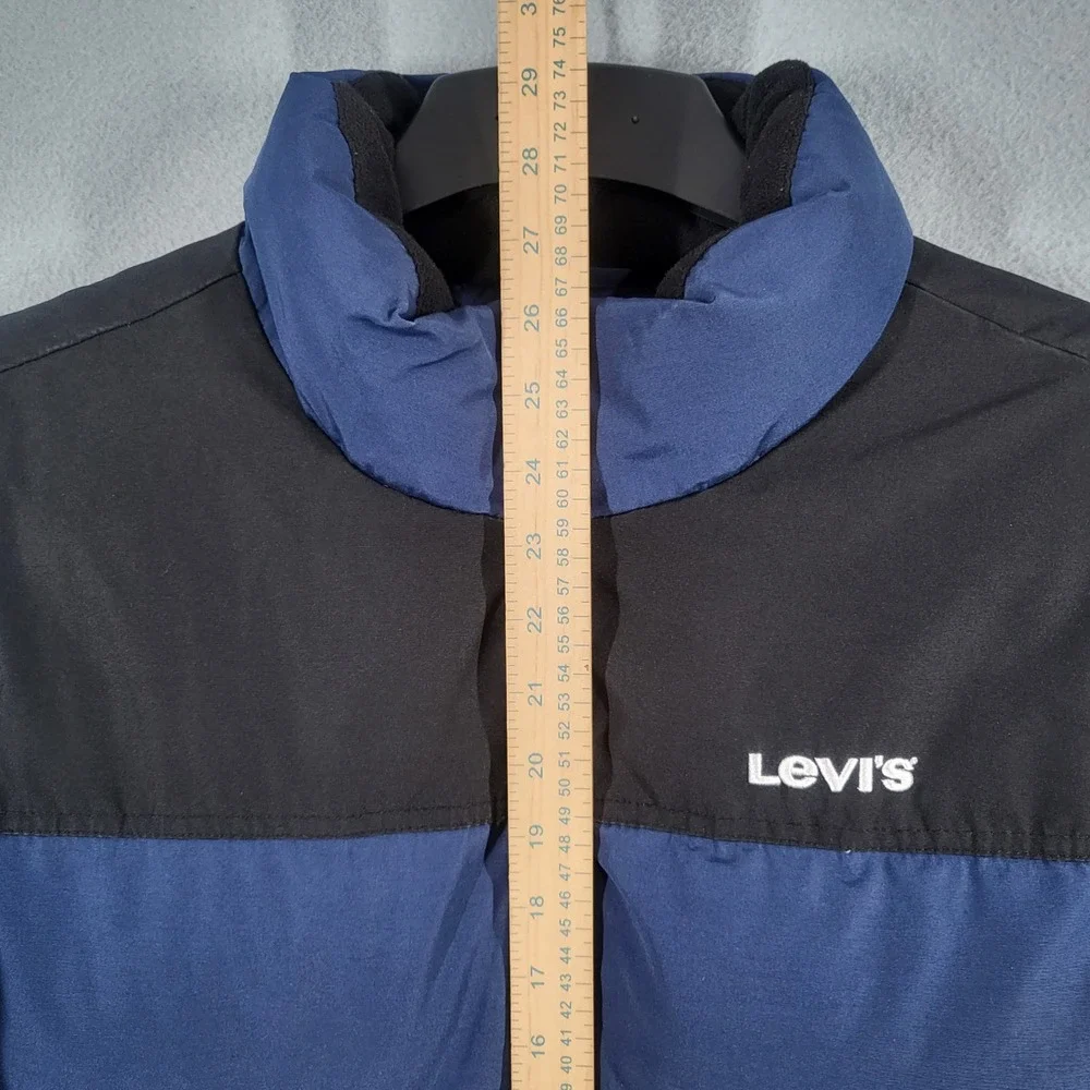 Levis overall good